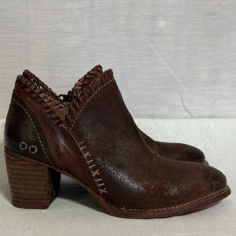 Bed Stu Carla Teak Leather Booties Size 8 2.5 inch heel